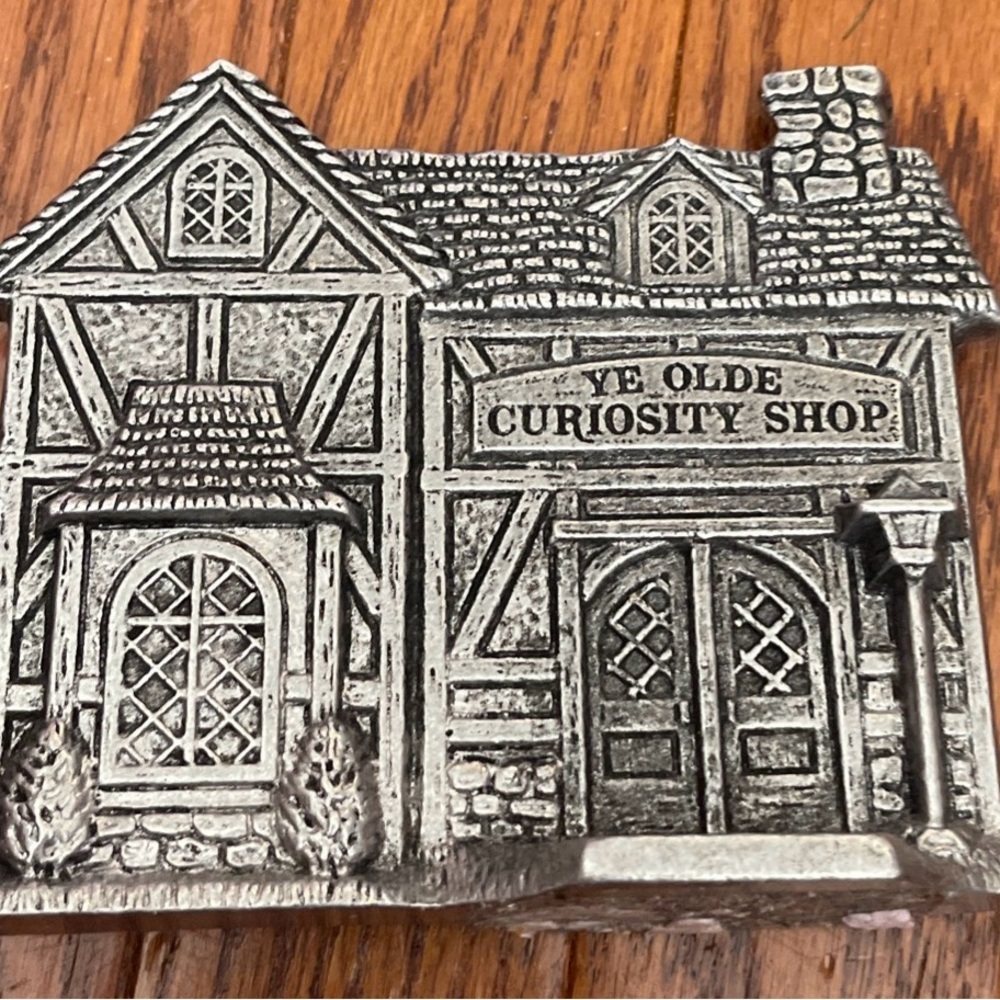 1991 Carson Pewter Metal reversible building